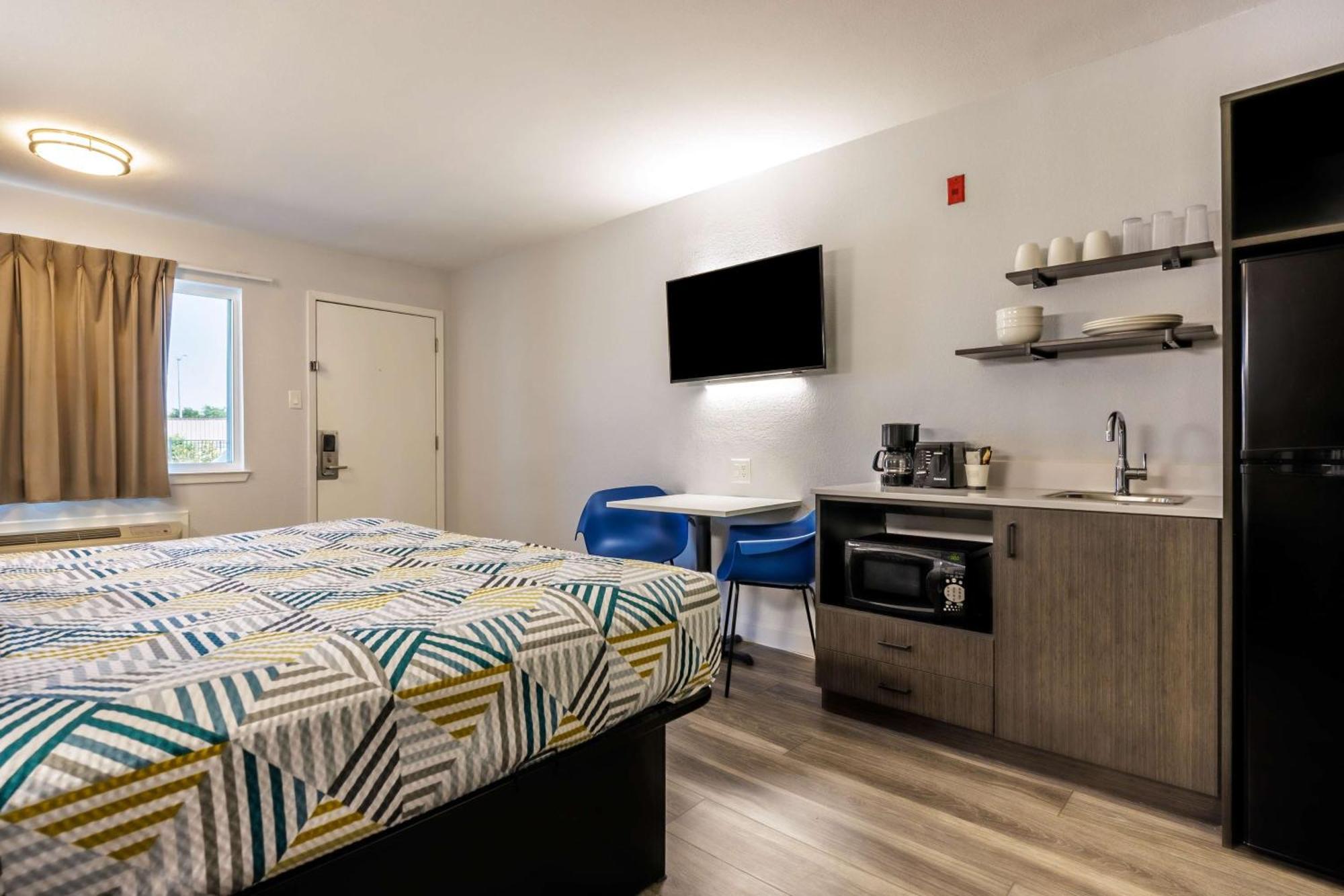 Studio 6 Fort Worth, Tx - Stockyards East Екстер'єр фото