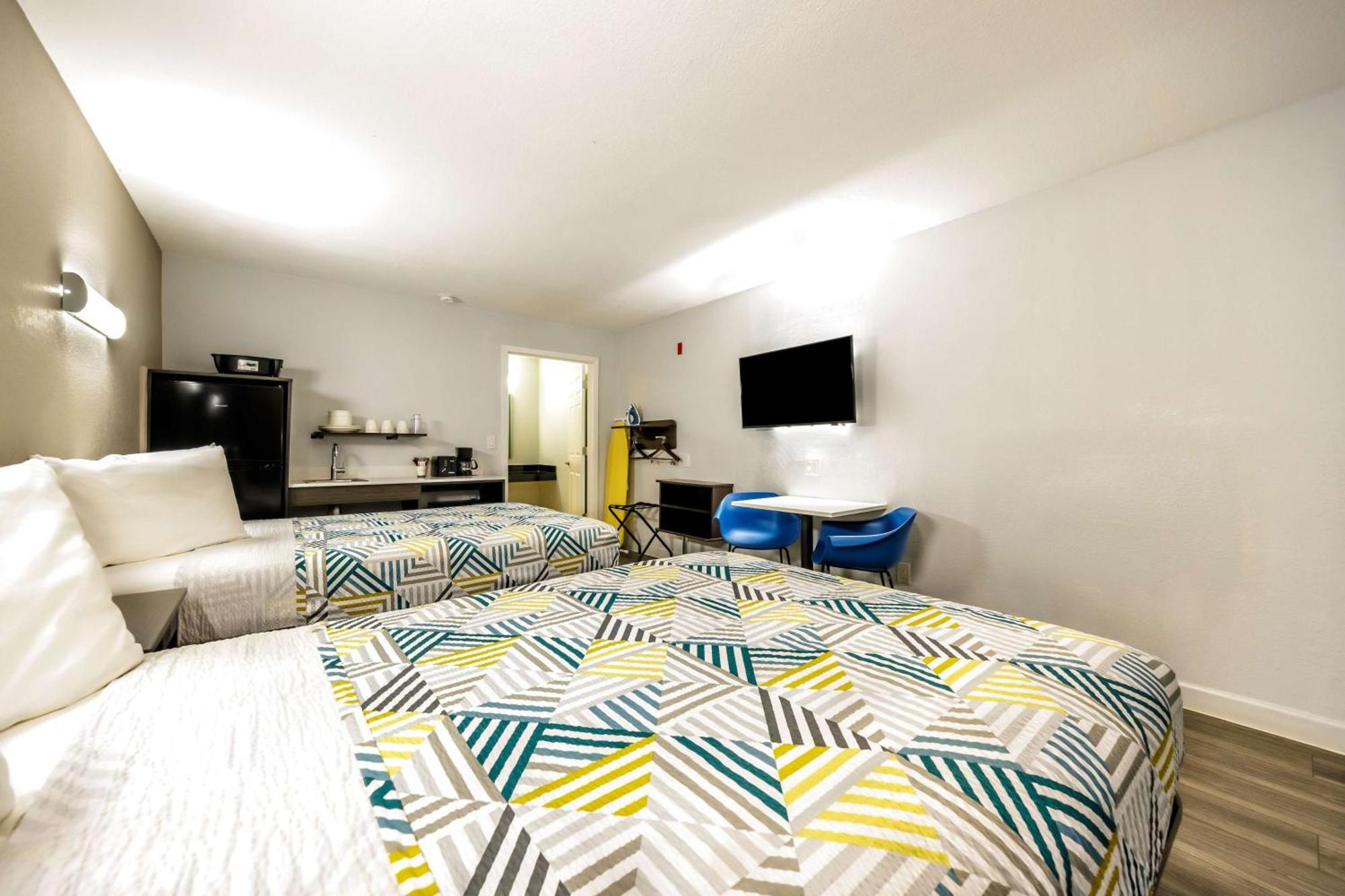 Studio 6 Fort Worth, Tx - Stockyards East Екстер'єр фото